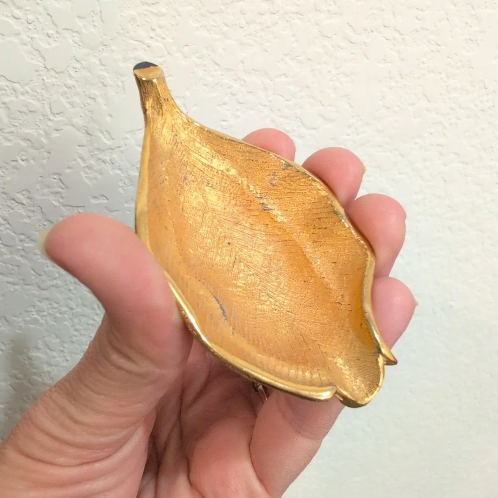 Vintage Monet Gold Plated TANCRAFT Leaf Shaped Trinket Dish‎ Jewelry Tray Dining